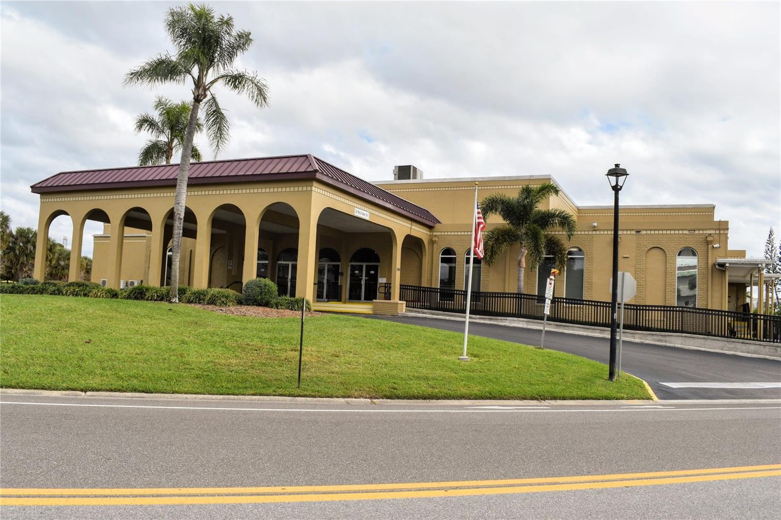 2370 JAMAICAN STREET 54