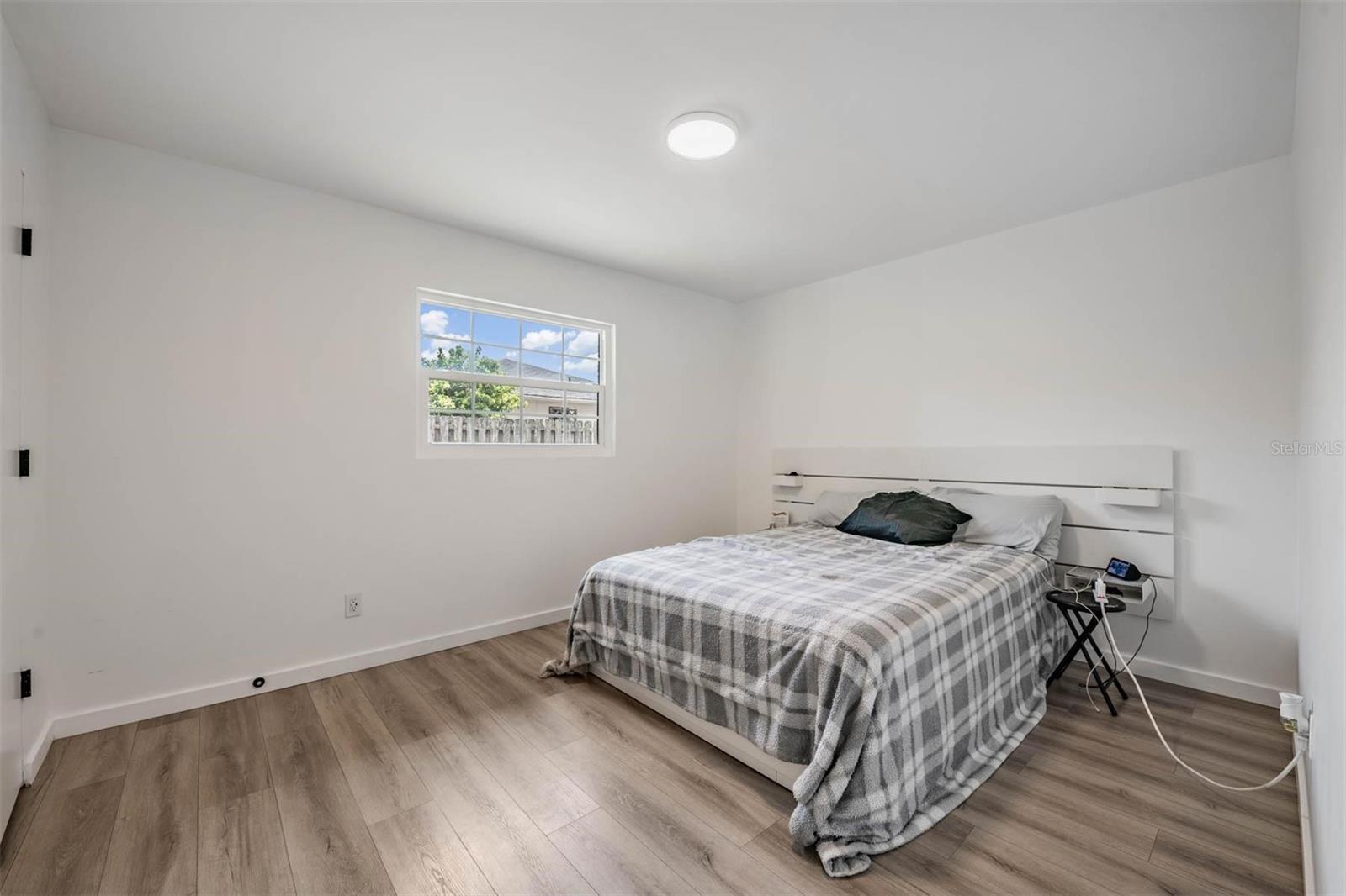 WESTLAKE VILLAGE SEC II - Residential