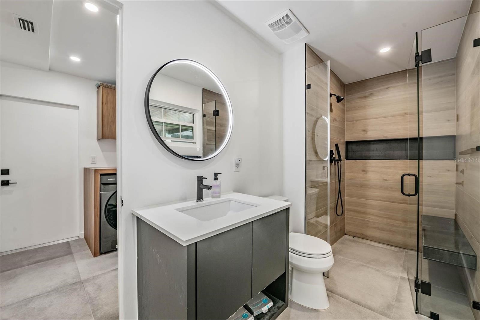 WESTLAKE VILLAGE SEC II - Residential