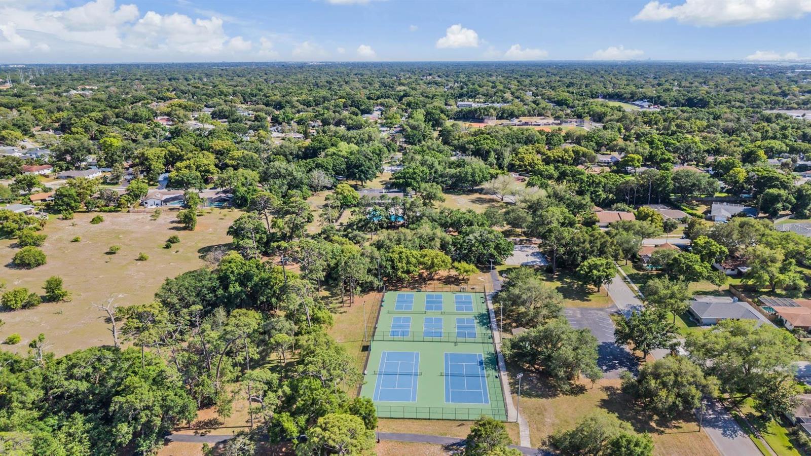 WESTLAKE VILLAGE SEC II - Residential