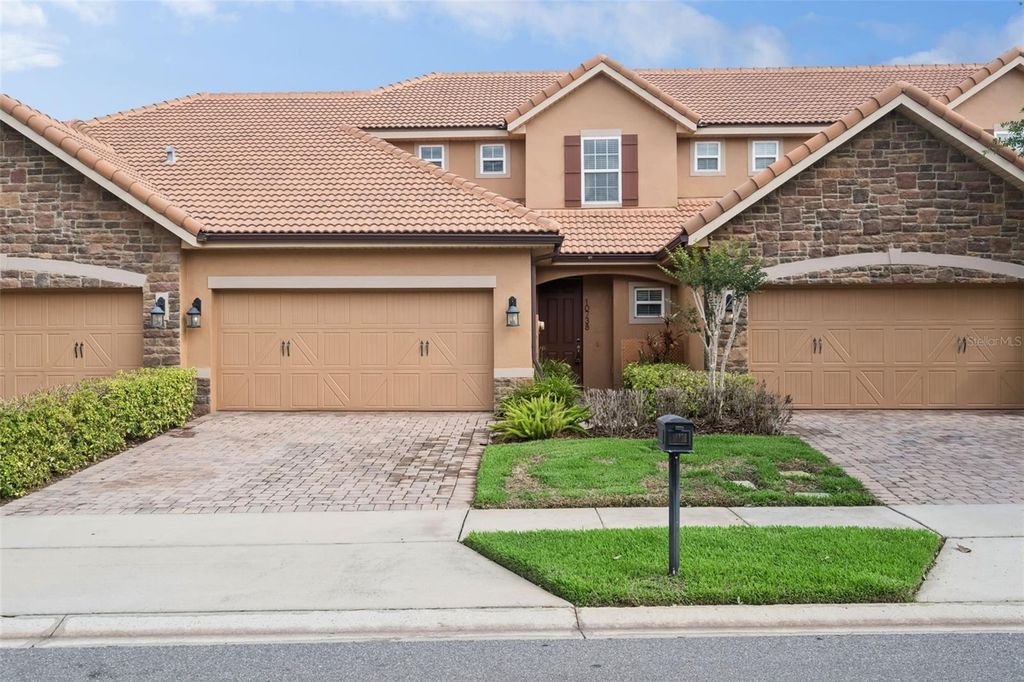 Photo of 10738 Belfry Circle, Orlando, FL 32832 (MLS # O6398149)