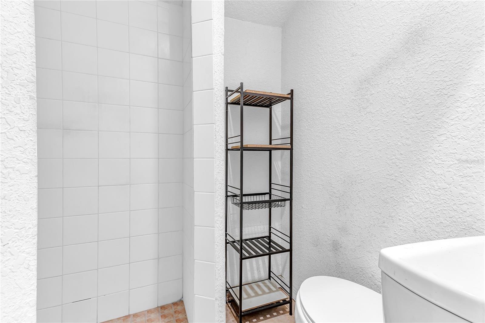 PARADISE HEIGHTS - Residential