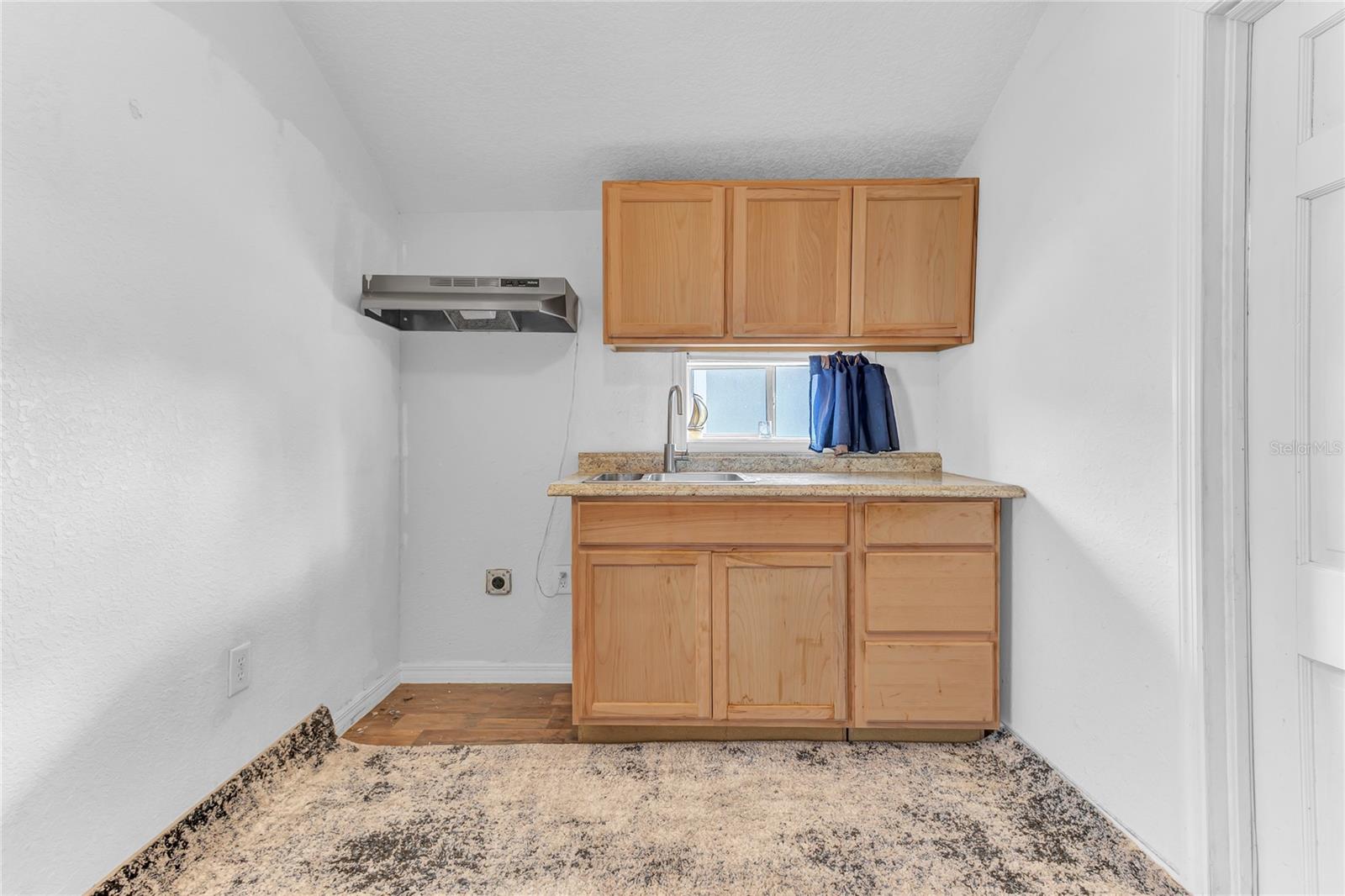 PARADISE HEIGHTS - Residential