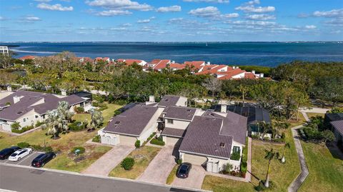 A home in LONGBOAT KEY