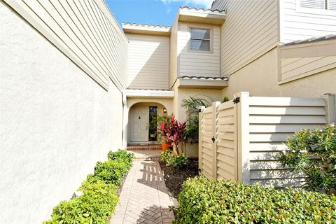 A home in LONGBOAT KEY