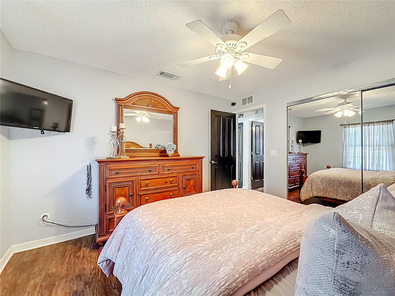 FOXBOROUGH FARMS - Residential