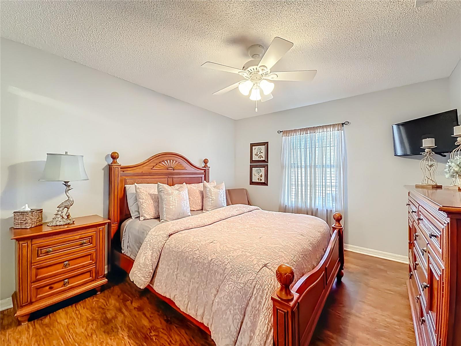 FOXBOROUGH FARMS - Residential