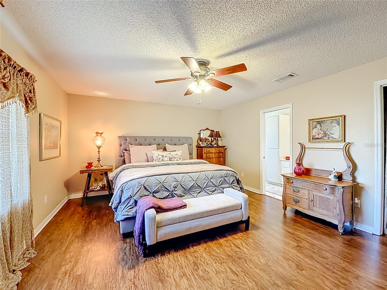 FOXBOROUGH FARMS - Residential