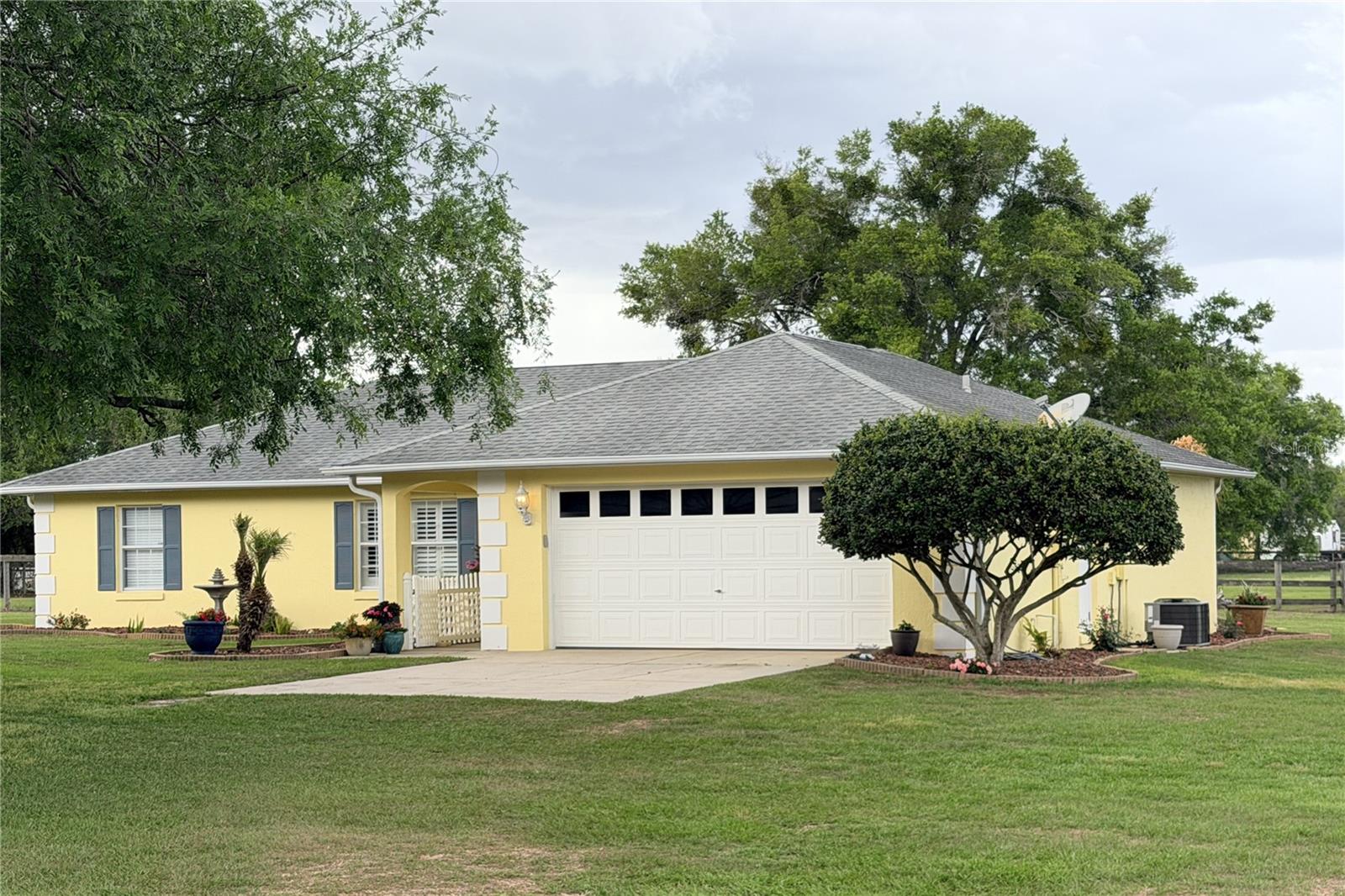 FOXBOROUGH FARMS - Residential