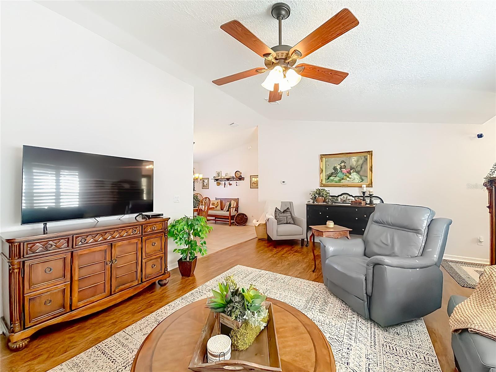 FOXBOROUGH FARMS - Residential