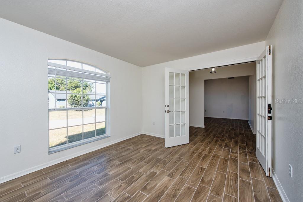 OAKFORD ESTATES - Residential