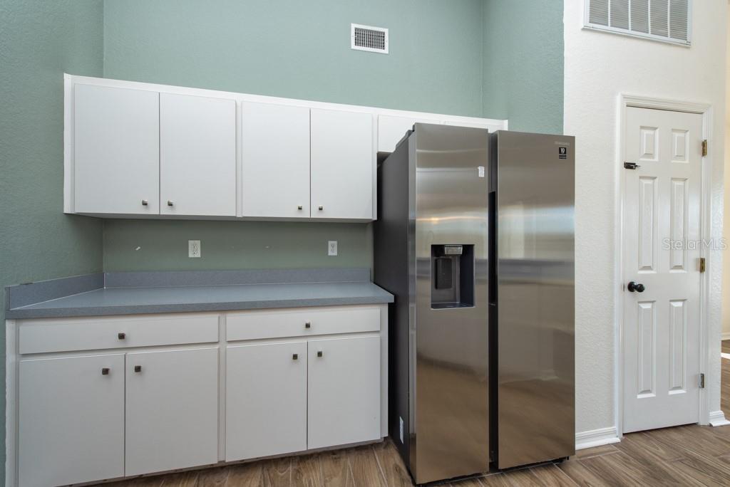 OAKFORD ESTATES - Residential