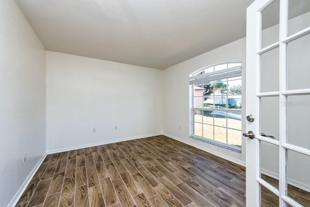 OAKFORD ESTATES - Residential