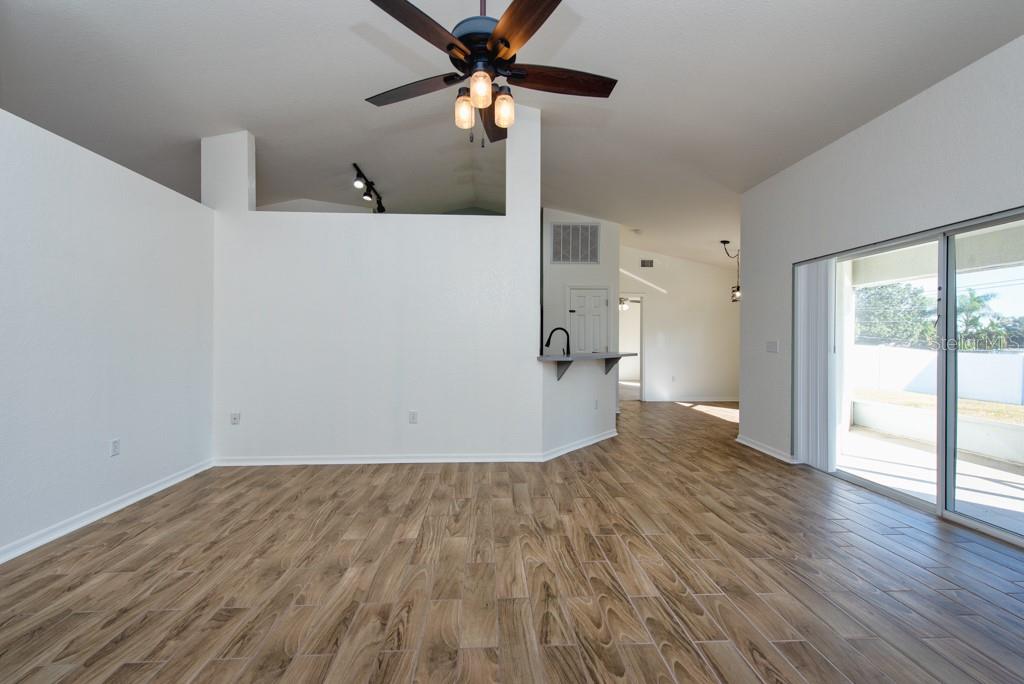 OAKFORD ESTATES - Residential