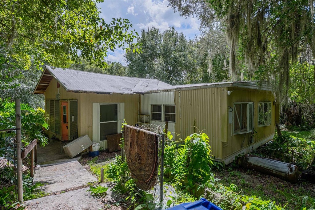 Photo of 3312 Lynn Drive, Lakeland, FL 33805 (MLS # TB8548600)