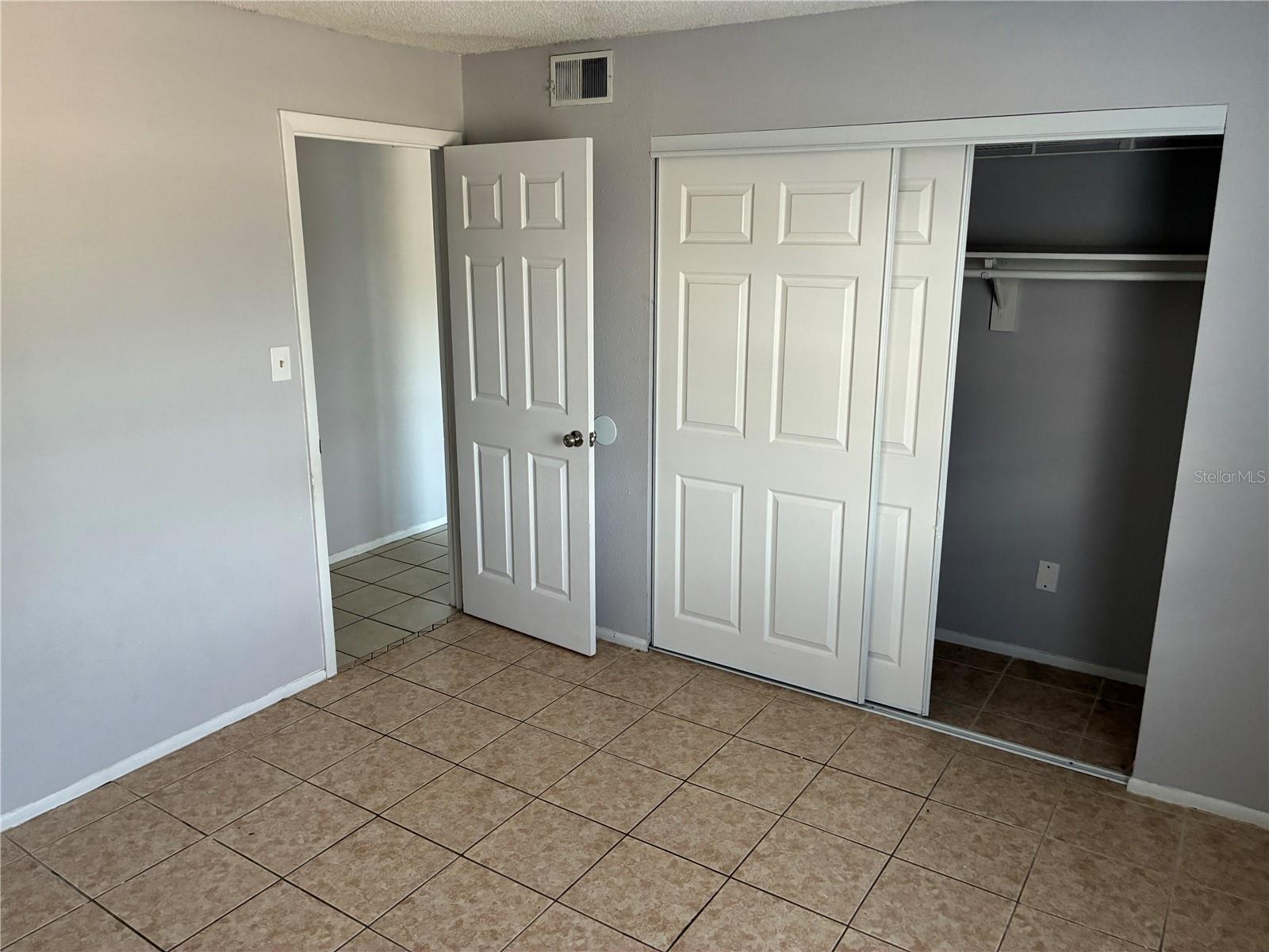 COMMODORE PLACE CONDO - Residential Lease