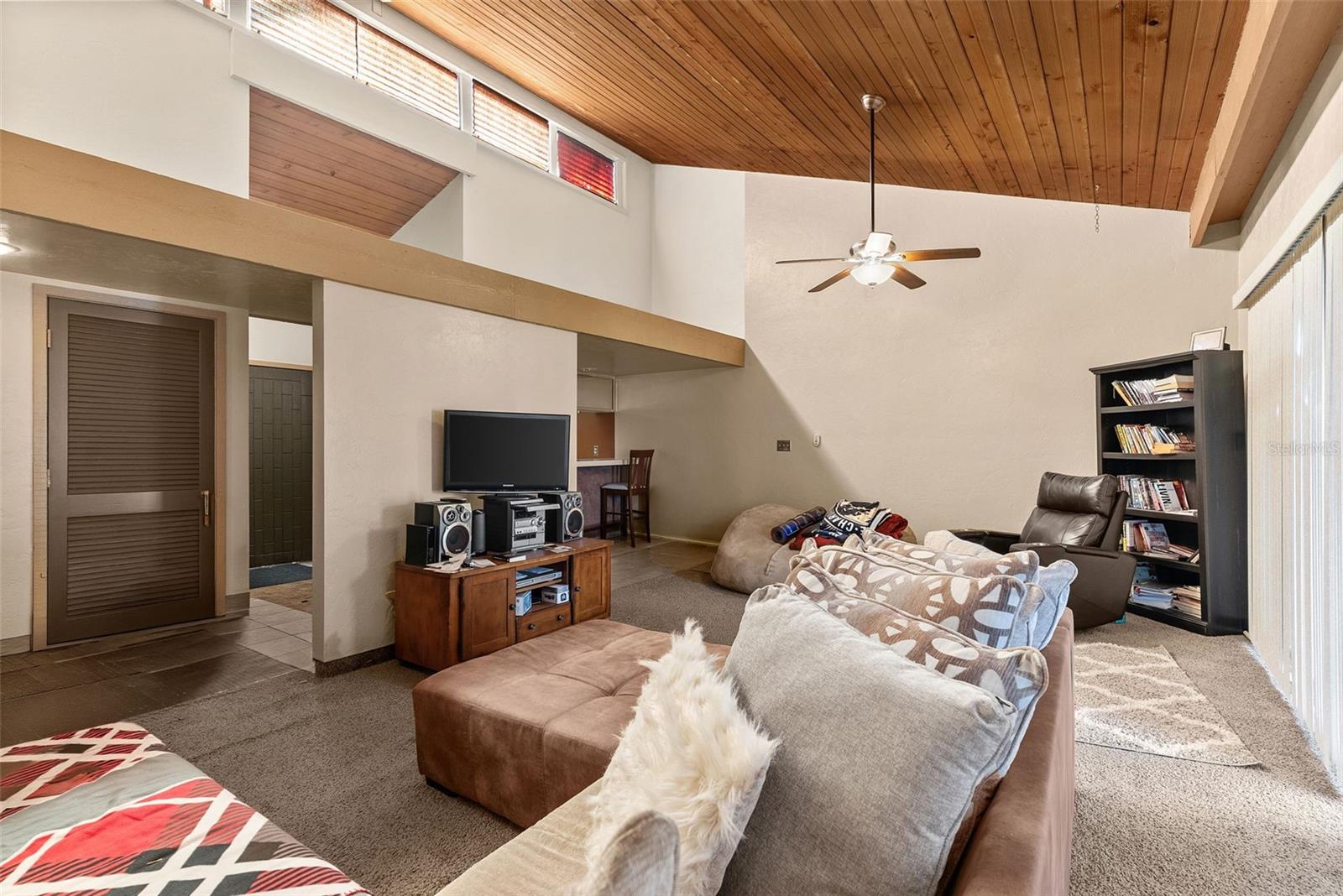 GRENELEFE CAMELOT CONDO - Residential