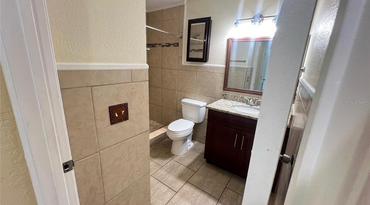 AUDUBON VILLAS AT HUNTERS CREEK CONDO - Residential