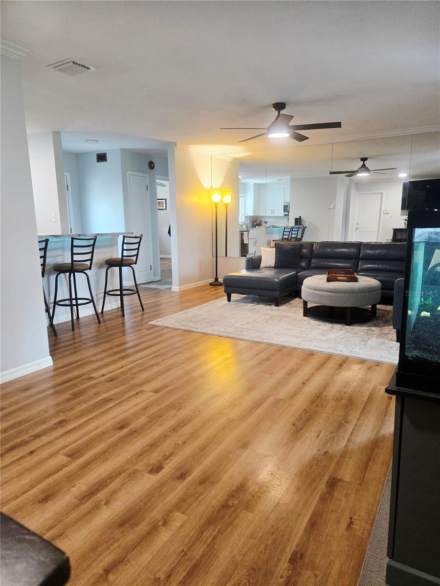 TROPIC HILLS - Residential