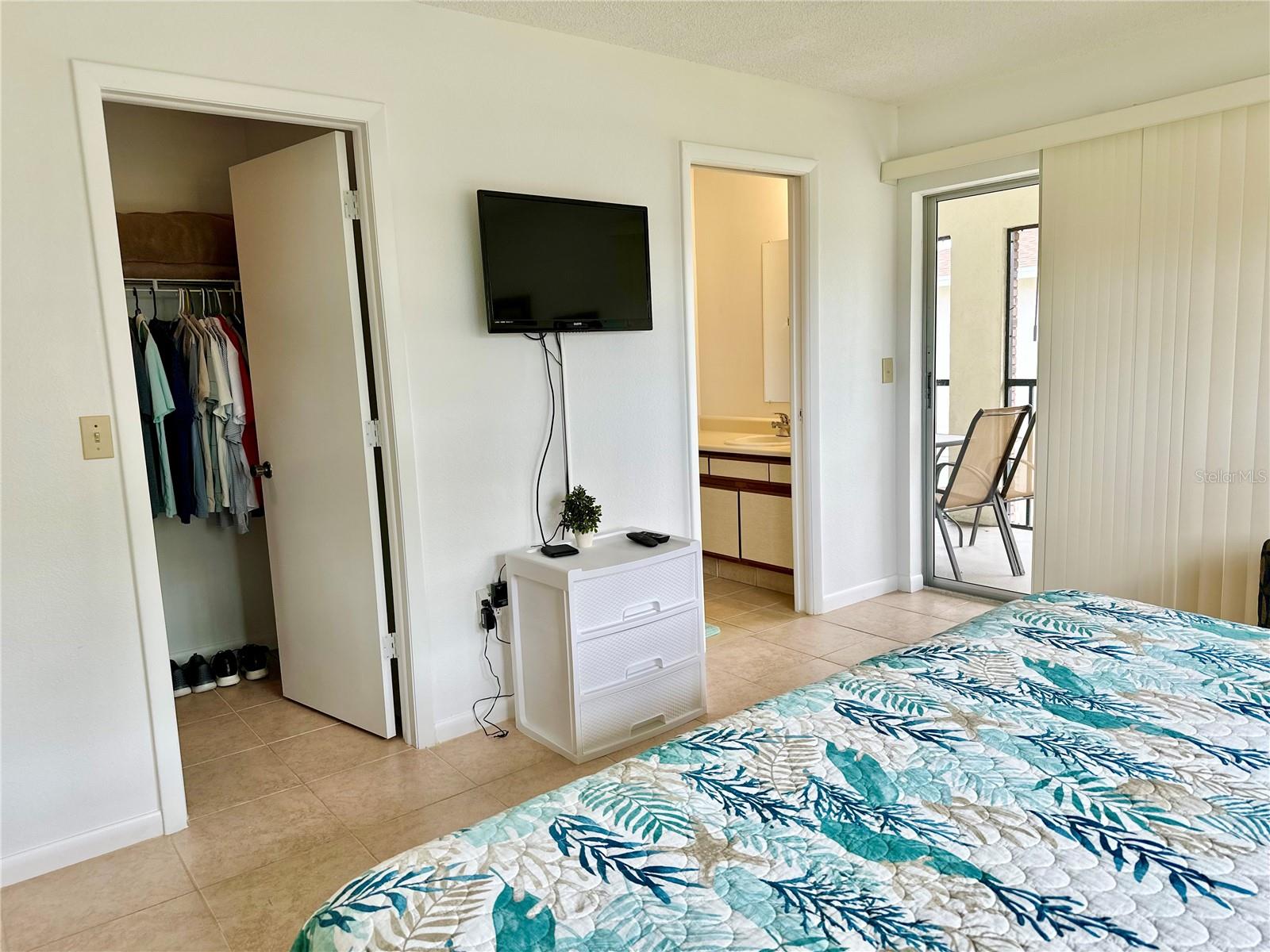 PALM MANOR PH 03 - Residential
