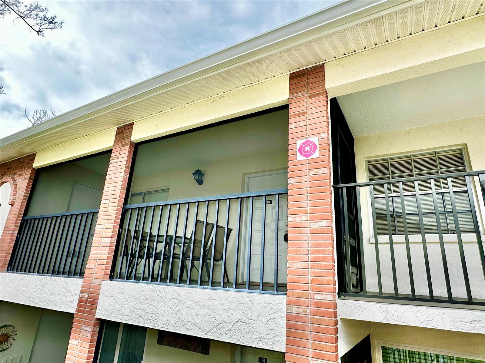 PALM MANOR PH 03 - Residential
