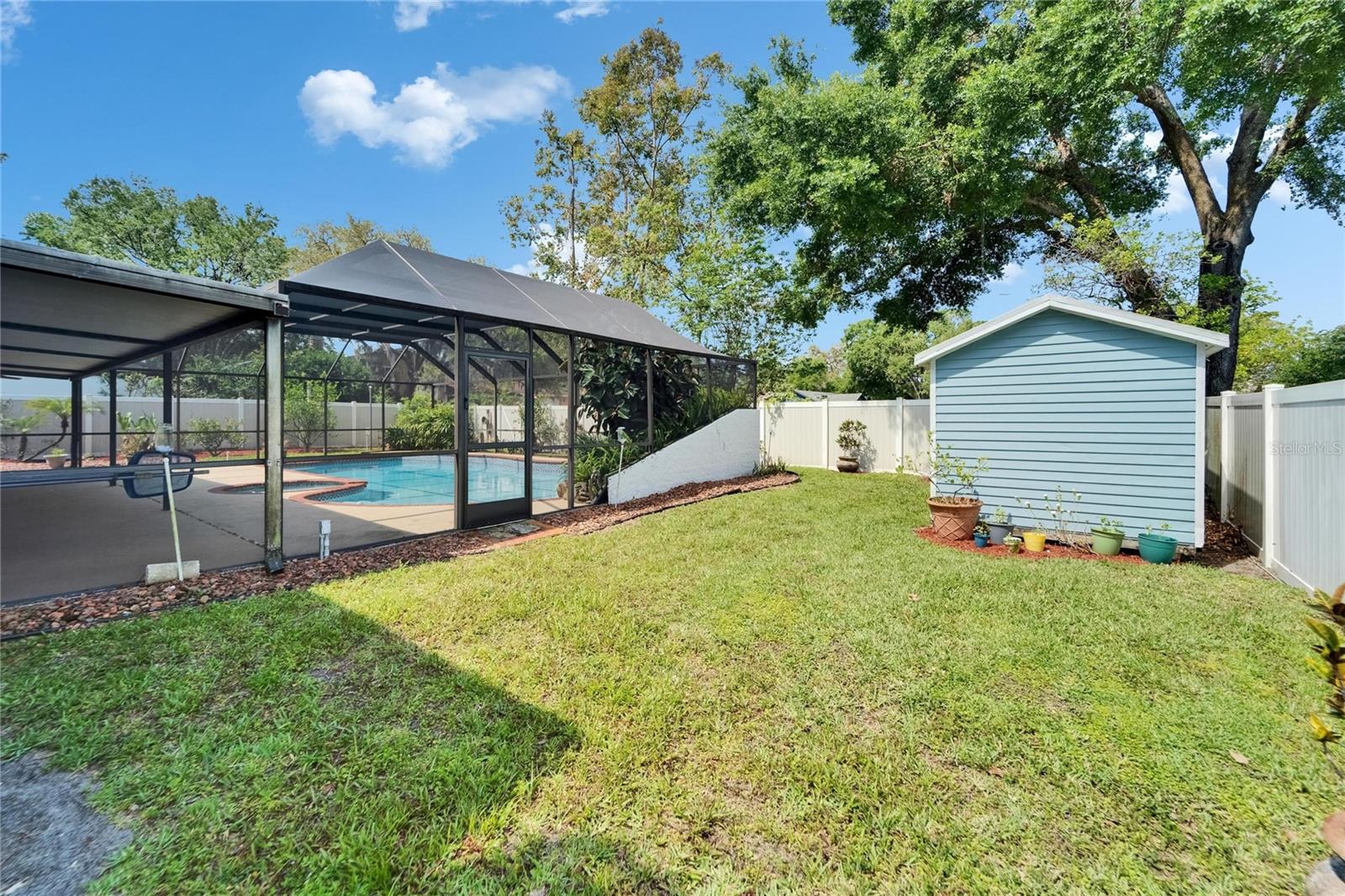 RIVER RUN UNIT II - Residential Lease