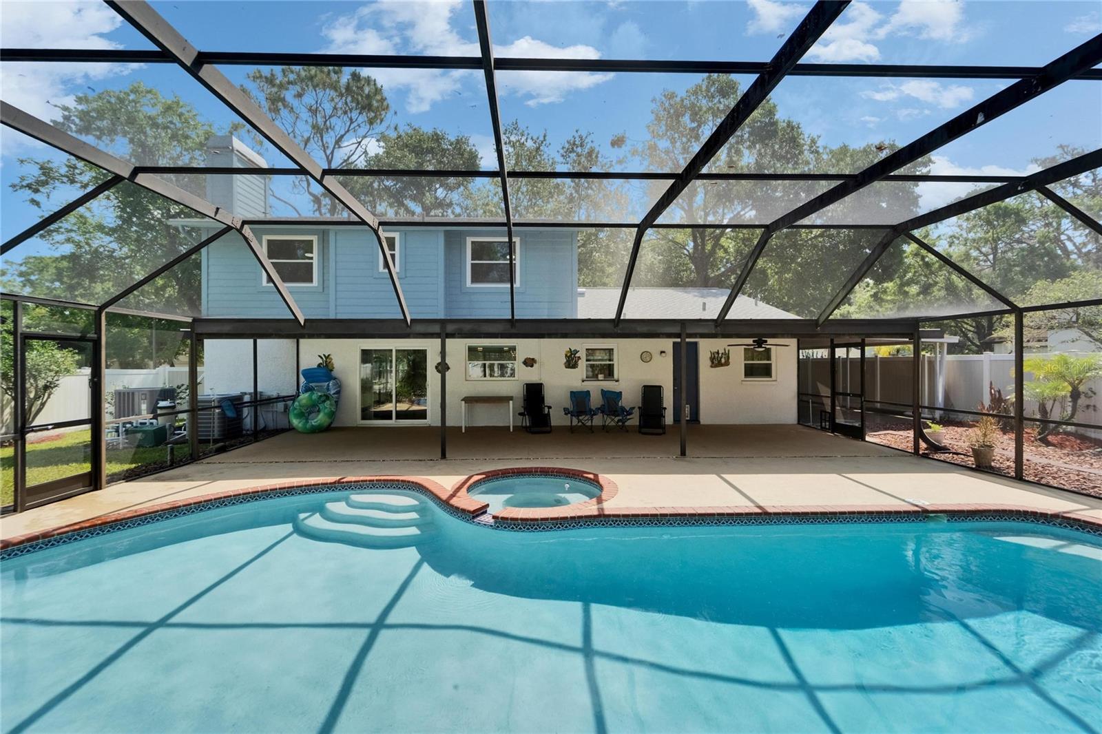 RIVER RUN UNIT II - Residential Lease