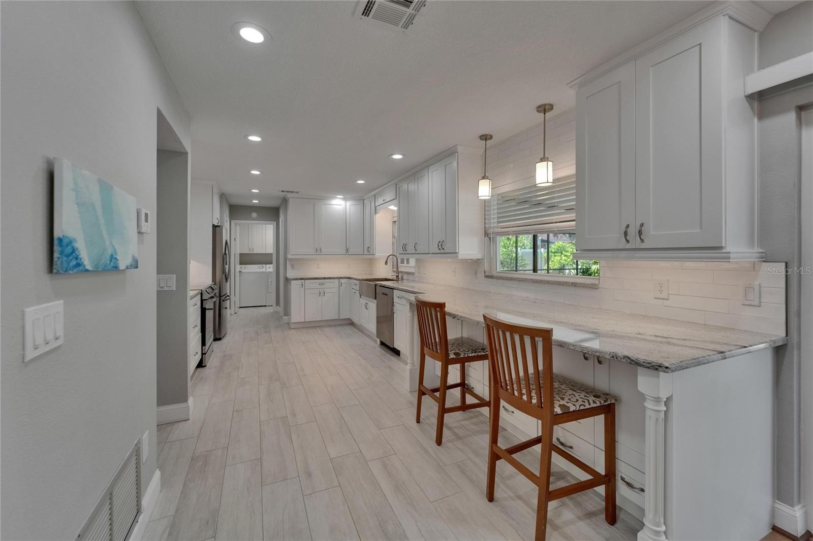 RIVER RUN UNIT II - Residential Lease