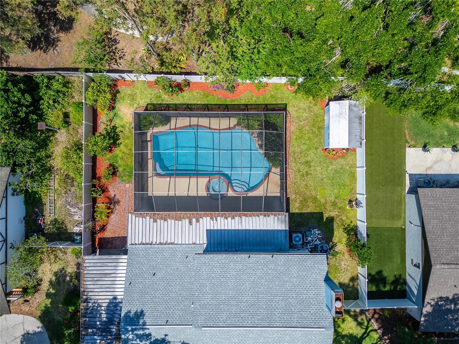 RIVER RUN UNIT II - Residential Lease