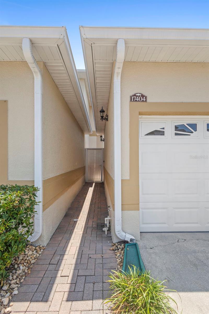 17404 CHATEAU PINE WAY