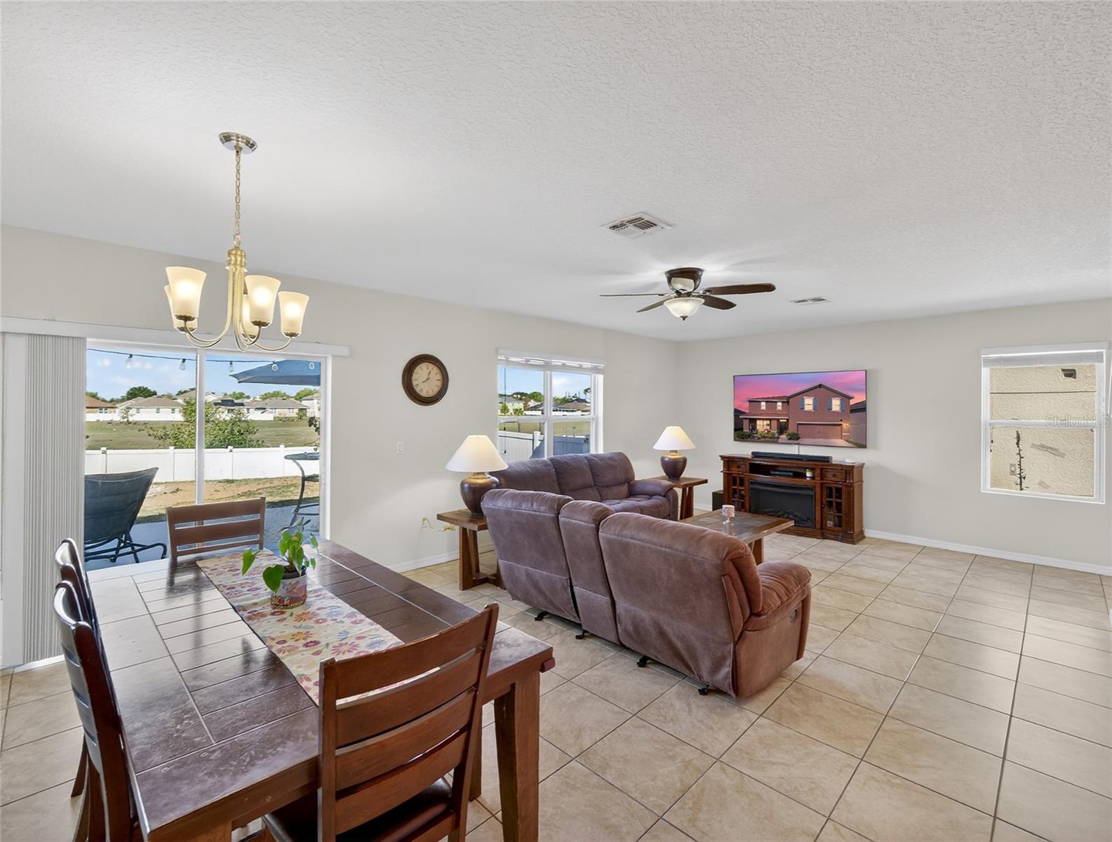 BELLA NOVA PH 1 - Residential