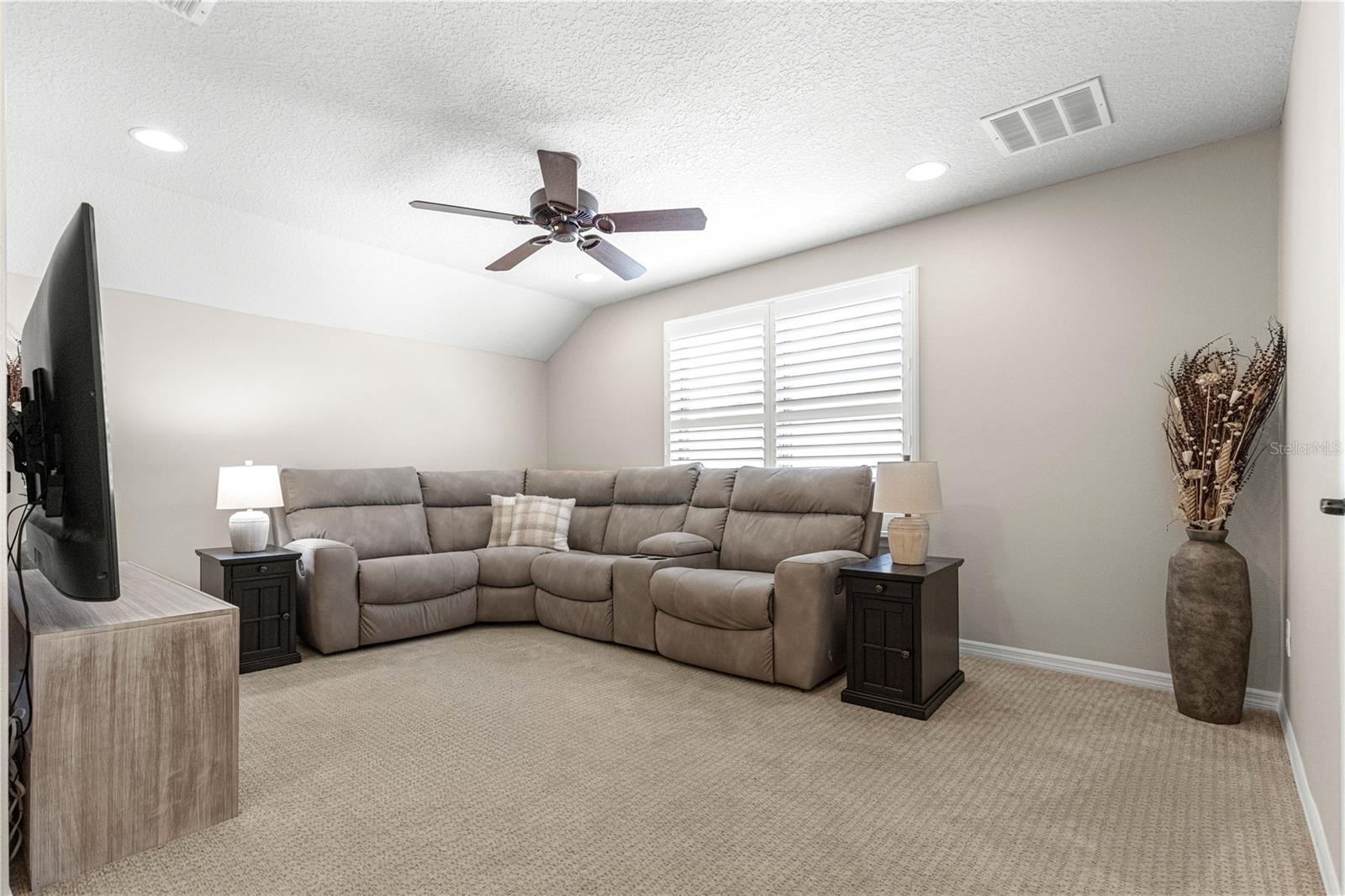 STONE CREEK BY DEL WEBB SANDALWO - Residential