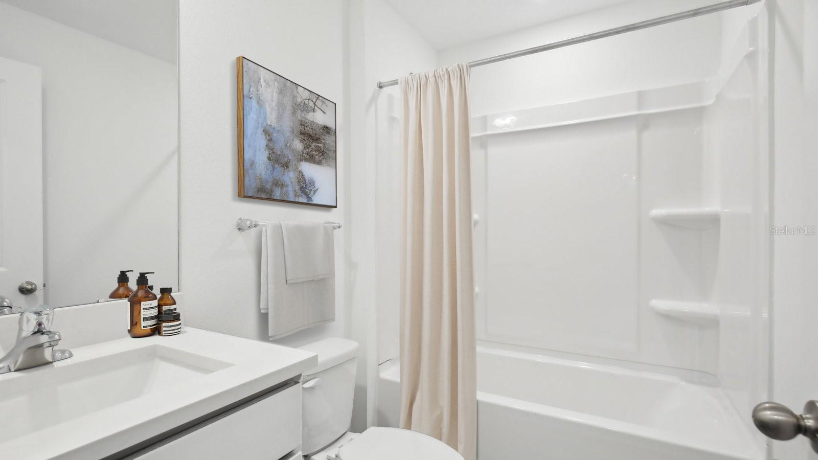 MANDARIN GROVE - Residential