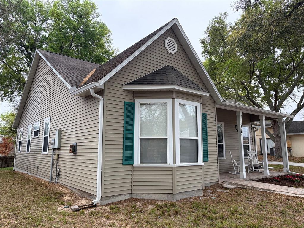 Photo of 1527 Dess Drive, Orlando, FL 32818 (MLS # O6388334)