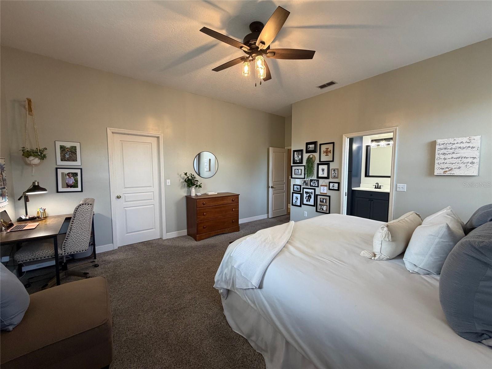 GOOD HOMES VISTA - Residential