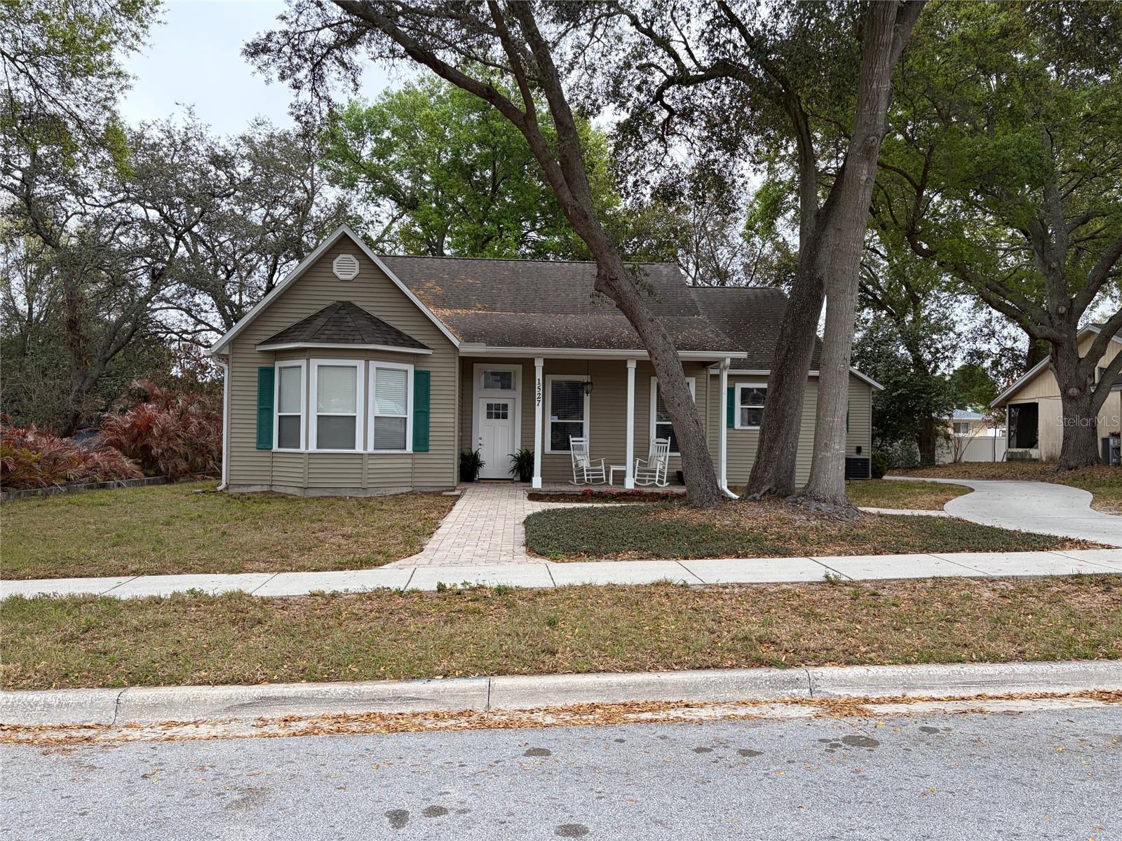 GOOD HOMES VISTA - Residential