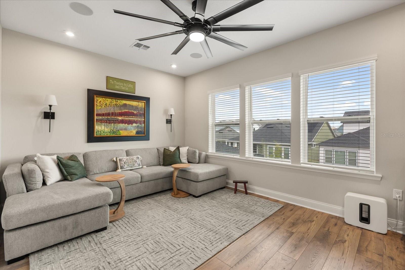 WESLYN PARK PH 2 - Residential