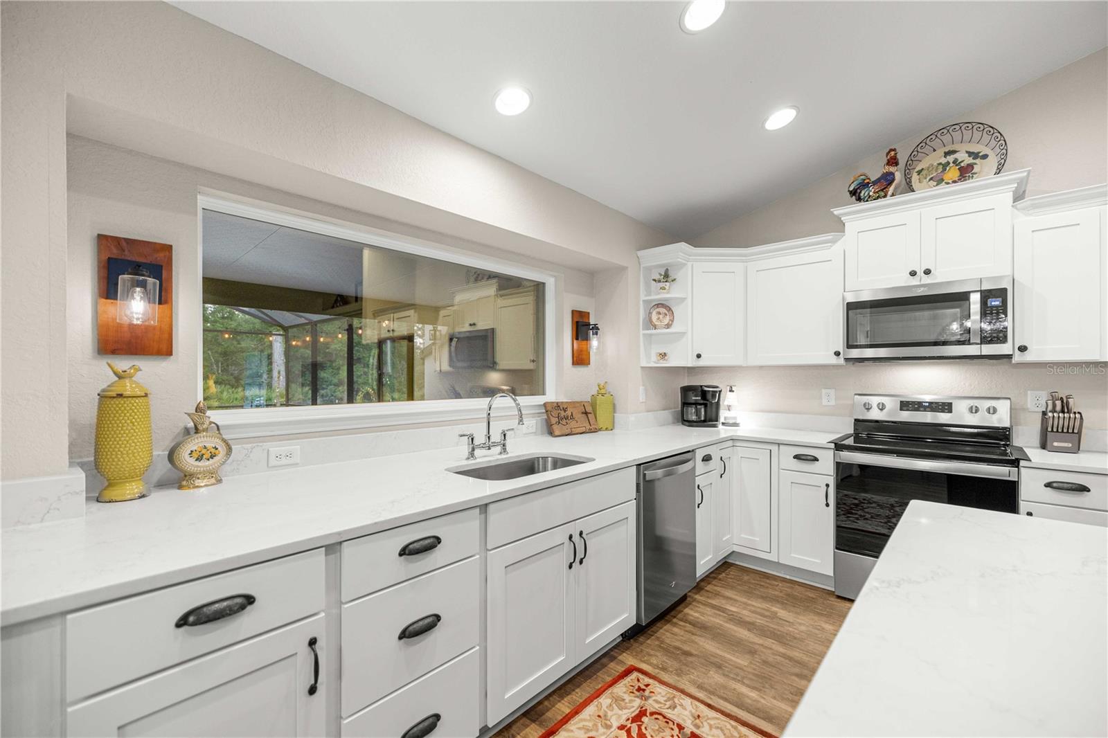 ROLLING HILLS UN 5 - Residential