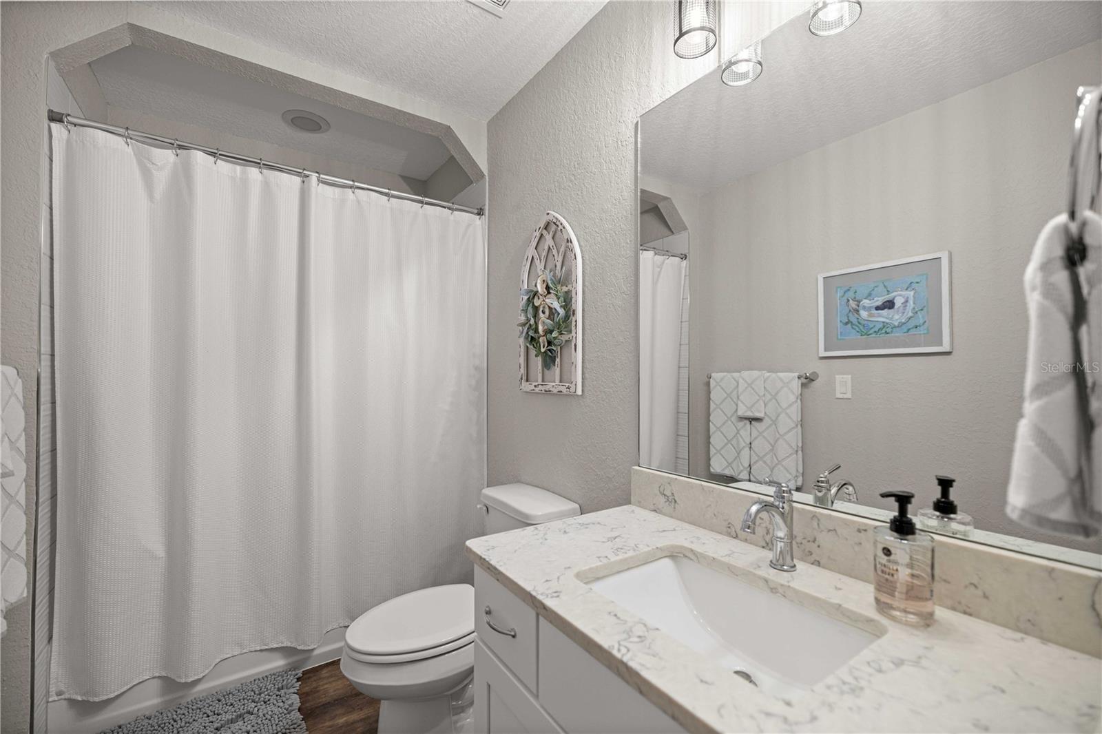 ROLLING HILLS UN 5 - Residential