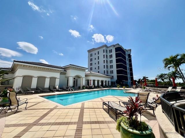 GRANDE ISLE TOWERS I & 2 PH 2 - Residential Lease