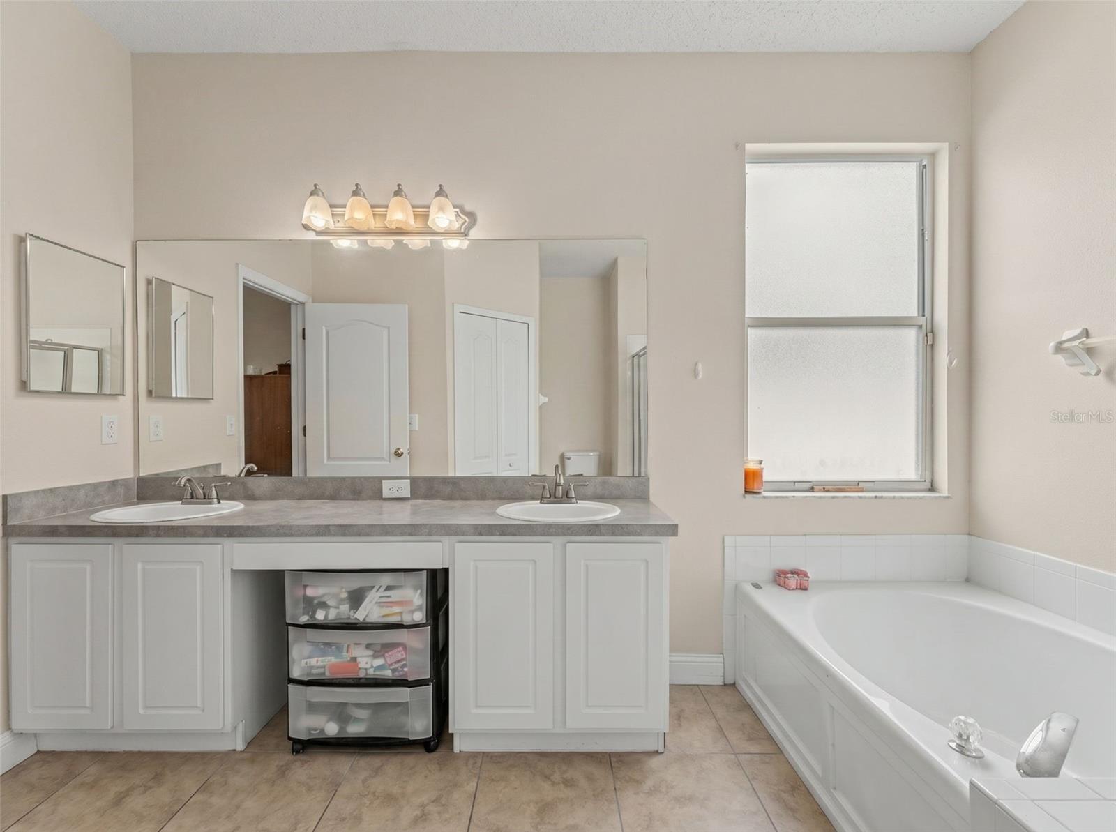 WILLOW BEND - Residential