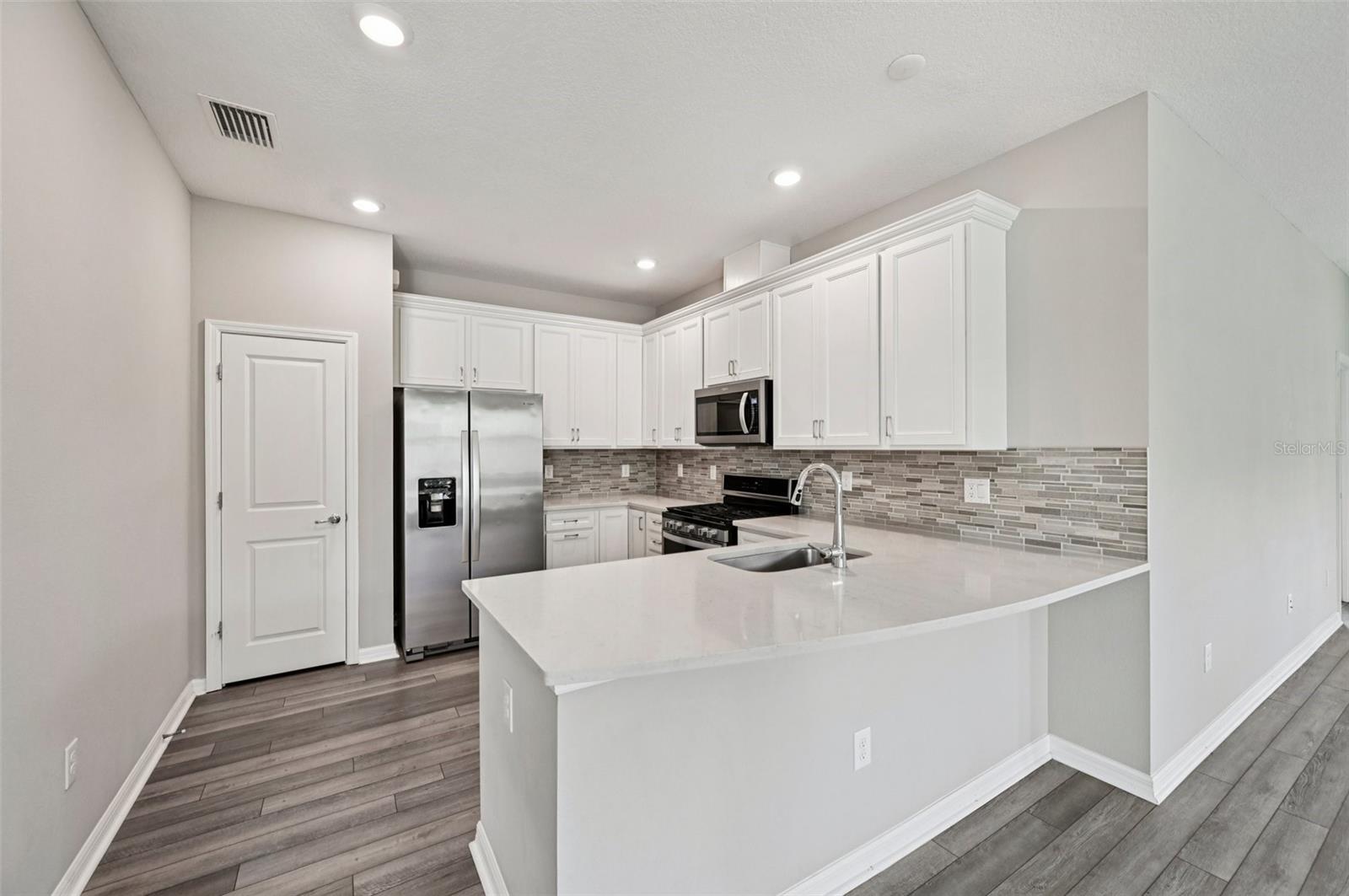 WATERSET PH 4B SOUTH - Residential Lease