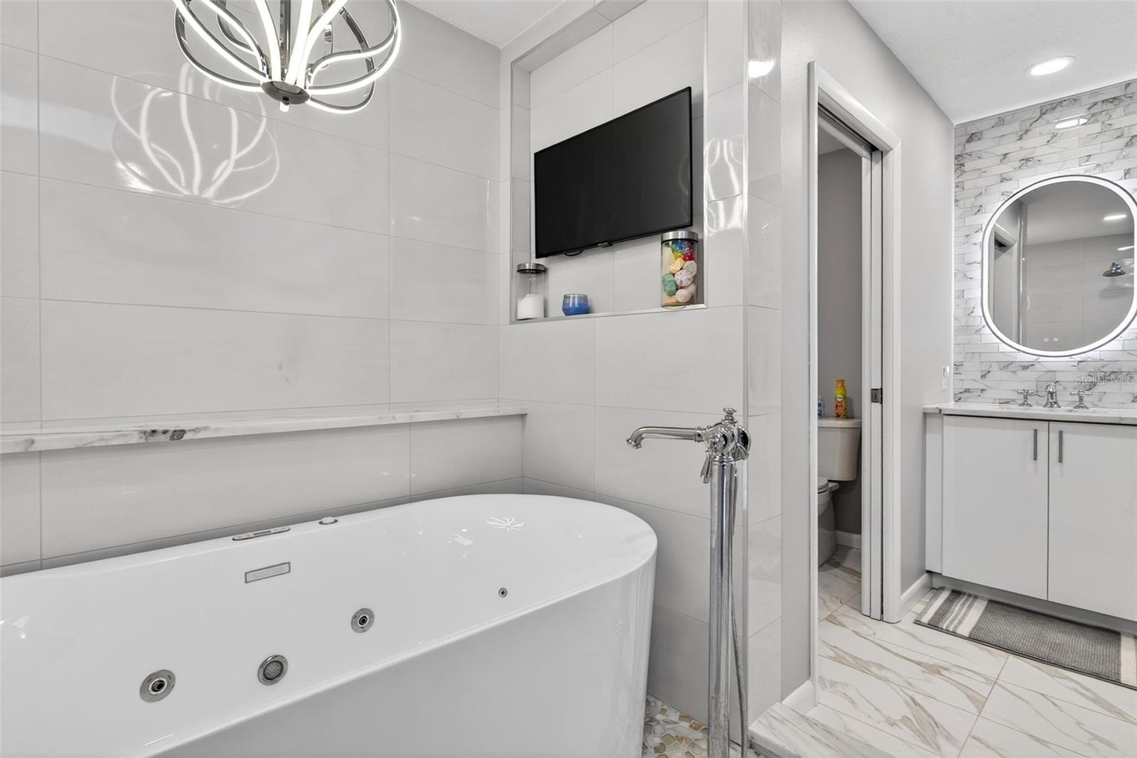 BENT TREE VILLAGE - Residential