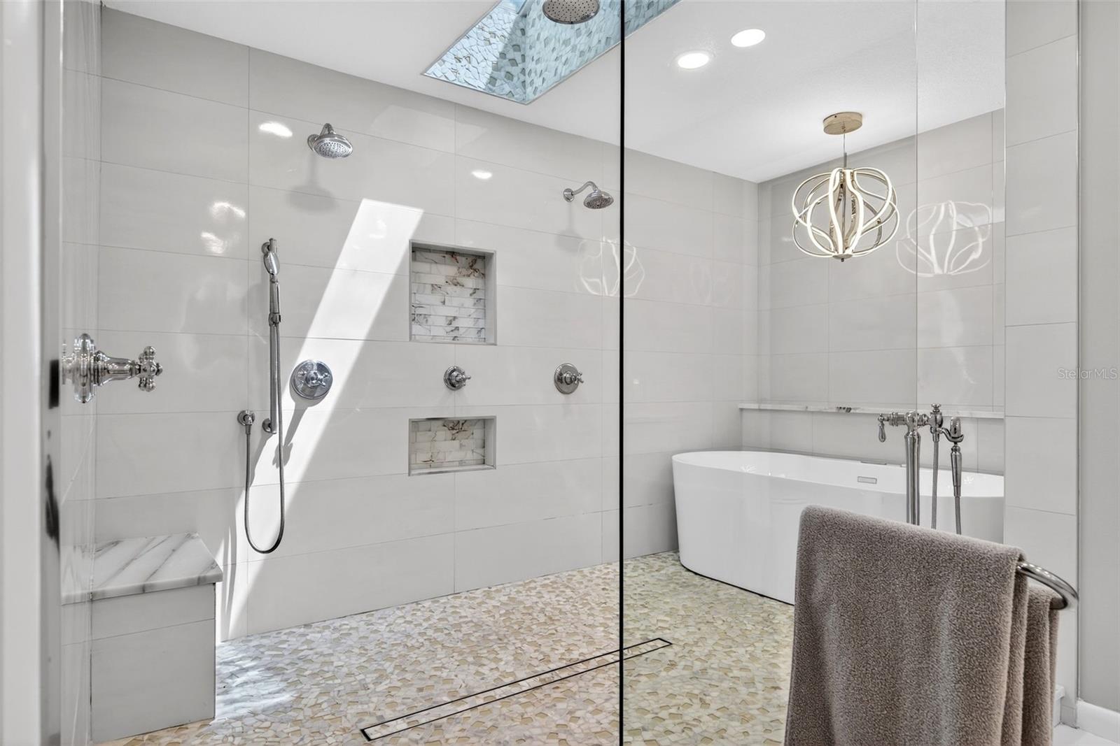 BENT TREE VILLAGE - Residential