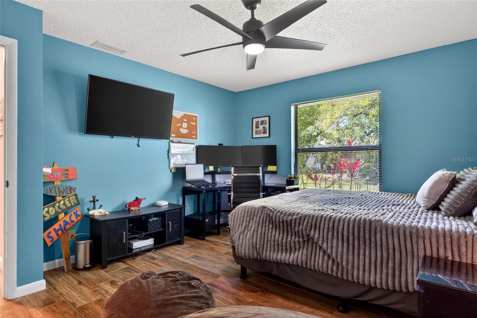 BENT TREE VILLAGE - Residential