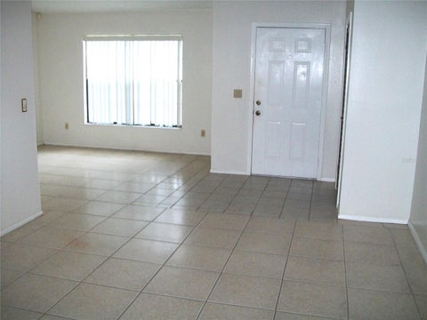 Tiny photo for 15071 SW 38th Avenue, Ocala, FL 34473 (MLS # OM731319)