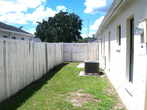 Tiny photo for 15071 SW 38th Avenue, Ocala, FL 34473 (MLS # OM731319)