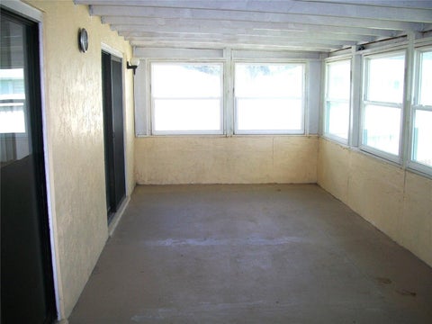 Tiny photo for 15071 SW 38th Avenue, Ocala, FL 34473 (MLS # OM731319)