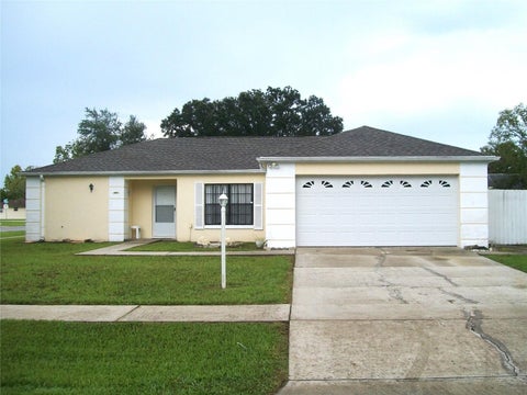 Photo of 15071 SW 38th Avenue, Ocala, FL 34473 (MLS # OM731319)