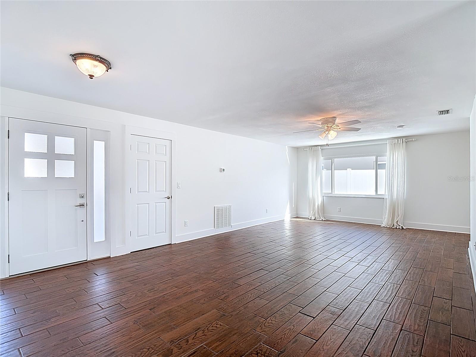 6341 COCOA LANE